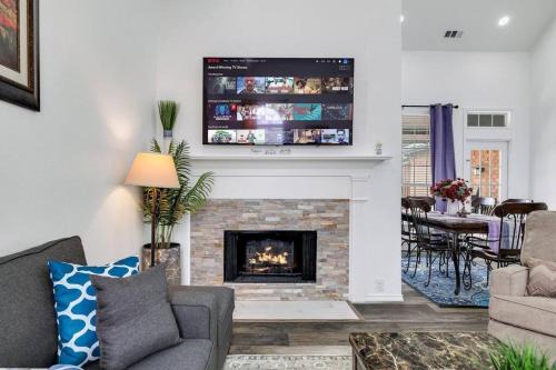 Frisco House | Frisco Resort Style Home w/Spa