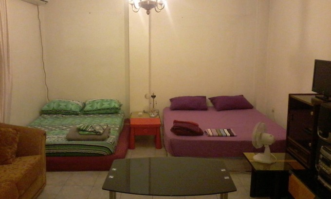 Irakleio House | FULLY DETACHED PRIVATE FLOOR IN MAROUSI WITH JACUZZI SUITABLE FOR BIG GROUPS TOO