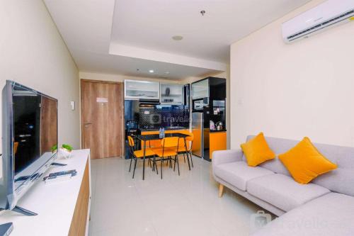 Ragunan Apartment | Fully Furnished and Homey 1BR Apartment at Pejaten Park Residence By Travelio