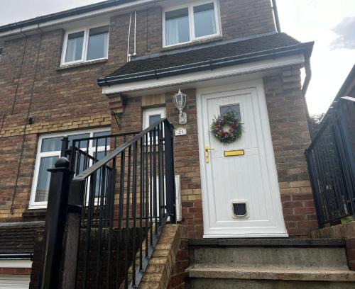 Bridgend House | Fully modernised house, sleeps 8,