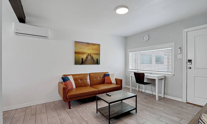 Biggs Field Apartment | Fully Updtd Super Clean 1BR Apt Unit 5n