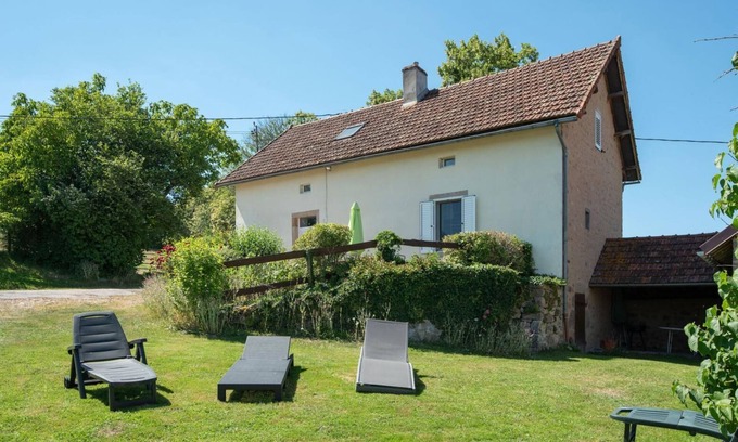 Saint-Symphorien-de-Marmagne House | Gîte du Lavoir - SAINT-SYMPHORIEN-DE-MARMAGNE