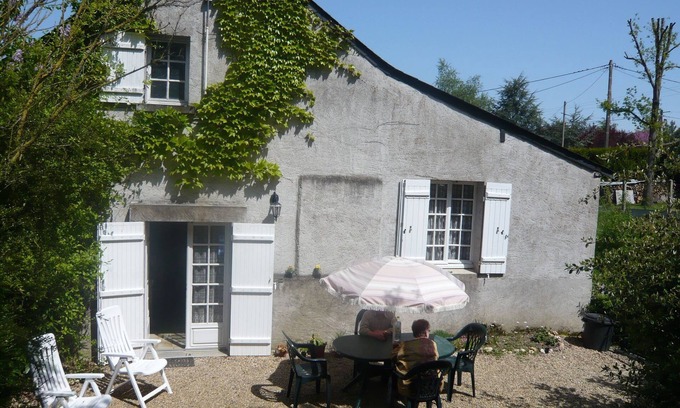 Murs-Erigne House | Gîte 10 minutes from Angers, Internet access.