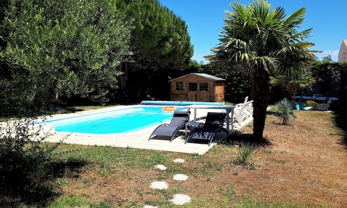 Port District House | Gîte 3* 300m beach large private pool