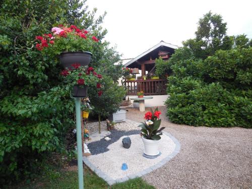 Saint-Die House | Gîte chaleureux avec terrasse, proche des activités touristiques et nature des Vosges - FR-1-589-177