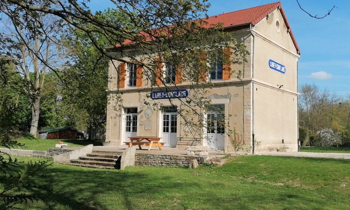 Esclavolles-Lurey House | Gîte de la Gare en Champagne