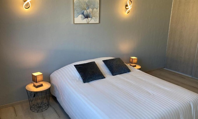 Thierville-sur-Meuse Apartment | Gîte Doumenc