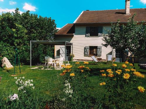 Largillay-Marsonnay Apartment | Gîte du Lac