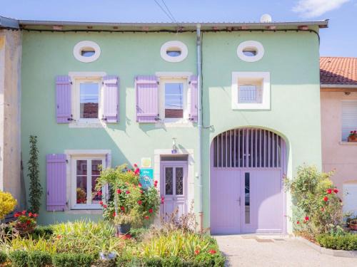 Laneuveville-devant-Bayon House | Gîte familial près de Nancy avec grand jardin, spa, salle de jeux, et équipements pêche - FR-1-584-15