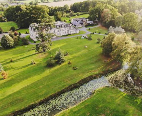 Barbeville House | Gîte le bûcher du château