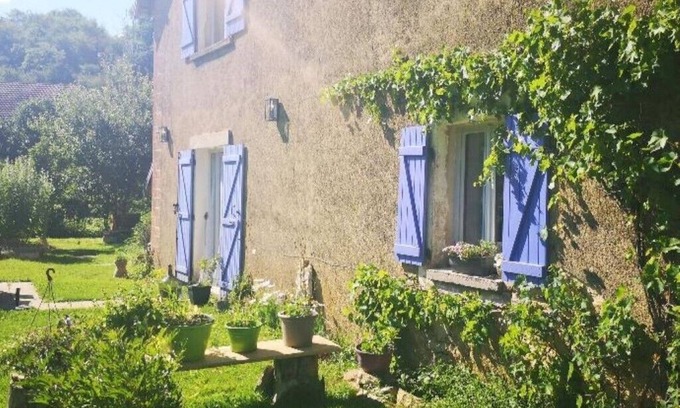 Baignes Cottage | Gîte Le nid qui Danse Vers Vesoul en Haute-saône Franche-comté Salle Séminaire