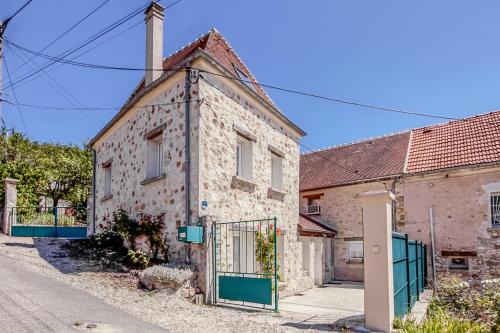 Monthurel House | Gîte Leomie - Maison en pierre au pied des vignes - Monthurel