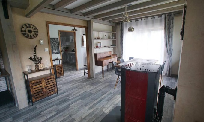 Saint-Nabord House | Gîte Les Myrtilles Saint-Nabord, 5 personnes, 4 pièces avec garage