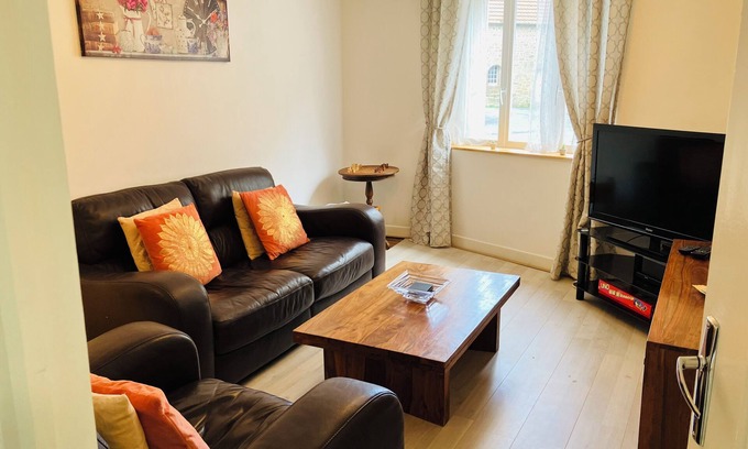 Bussiere-Dunoise House | Gîte LVB Lovely 2-bedroom village home in Bussière-DunoisenSleeps 4