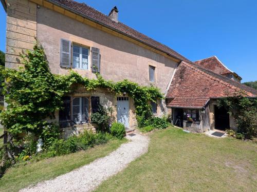 Montigny-les-Cherlieu House | Gîte paisible près des forêts - FR-1-583-504