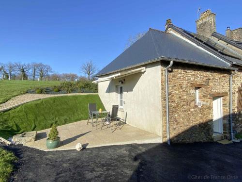 La Chapelle d'Audaine Apartment | Gîte rénové 2022, jardin et terrasse privés, proche Bagnoles de l'Orne - FR-1-497-159