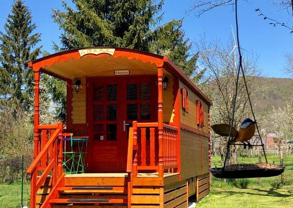 Orve House | Gîte Roulotte - La clé du bonheur