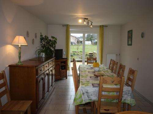 Docelles House | Gîte spacieux avec grande terrasse, proche de Gérardmer - Idéal familles et groupes - FR-1-589-420