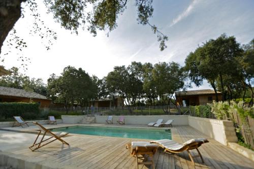 Asperes House | Gîtes "Les Cabanes de Carelle" entre Camargue et Cévennes