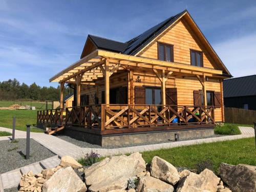 Leszczyniec Ski Chalet | Górskie Formy - drewniany dom w górach z balią