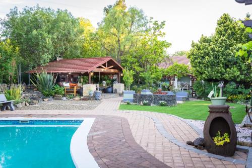 Bayswater House | Gabbys Cottage Guesthouse
