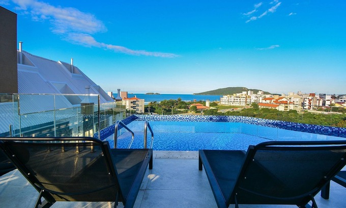 Ingleses Norte House | Gaivotas Golden - a 200 metros da praia