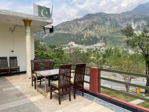 Azad Kashmir Hotel | Galiyat Inn Hotel, Balakot by LMC