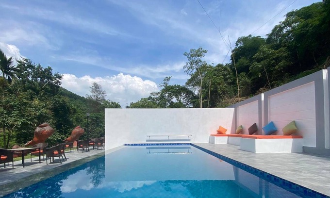 Luong Son Cabin | Gam troi Art Valley Retreat