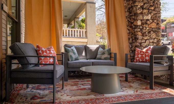 Glen Iris House | Game Rm+Fire Pit/Upscale living in heart of BHM