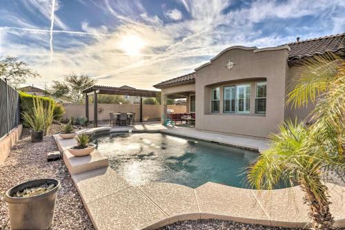 Montecito in Estrella House | Game Room and Pool Stylish Goodyear Home!
