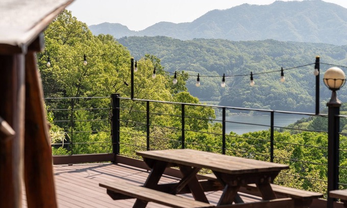 Oeseo House | Gapyeong Art Pension