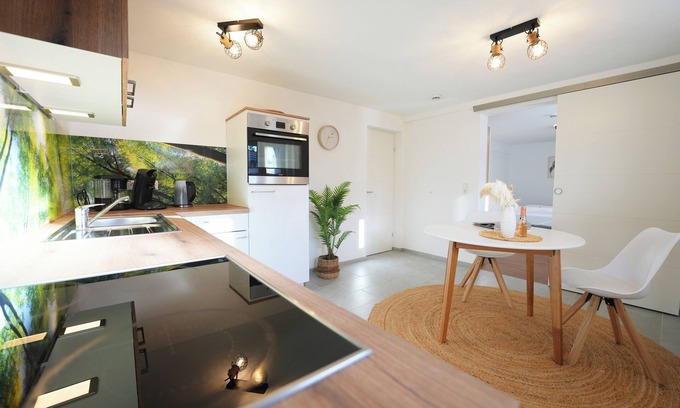 Freudenstadt Apartment | Garden view in the Schwarzwaldhäusle