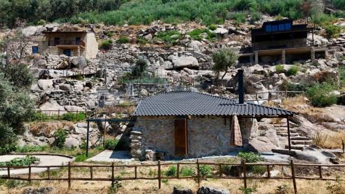 Castelo Branco Ski Chalet | Gardunha Stone