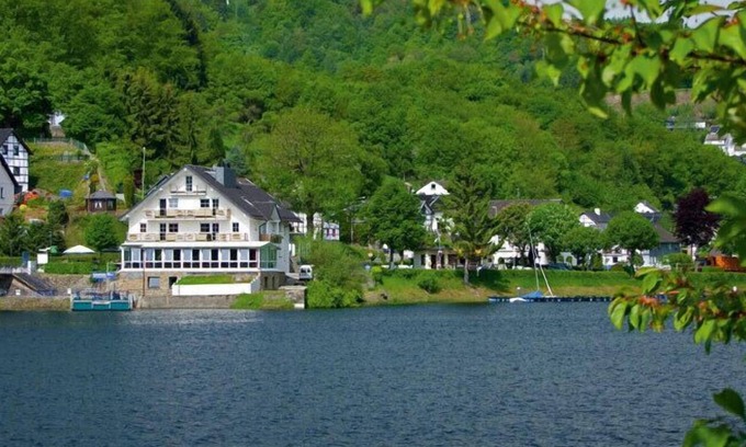 Rurberg Hotel | Garni Hotel Café Henn