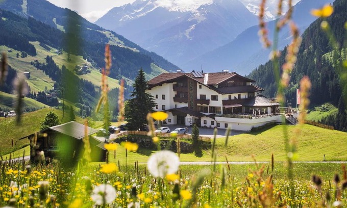 Vorderlanersbach Hotel | Gast- und Ferienhof Christler