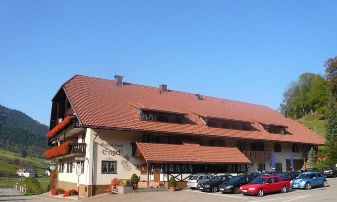 Obersimonswald Hotel | Gasthof Hotel Engel