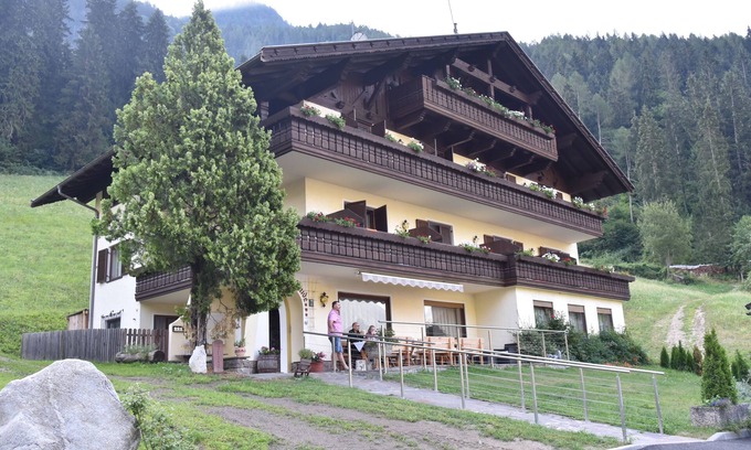 San Leonardo in Passiria House | Gasthof Haselstaude