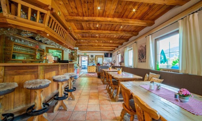 Haiming House | Gasthof Rafting Alm
