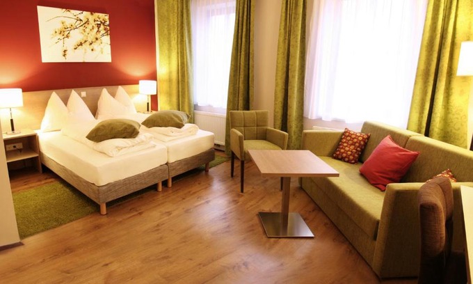 St. Cristophen House | Gasthof Schmölz mit Übernachtung im Hotelzimmer