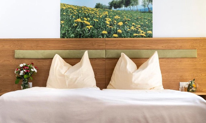 Monichwald Hotel | Gastwirtschaft Hold