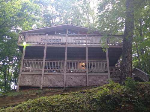 Chalet Village House | Gatlinburg Hideaway with Fireplace & Deck