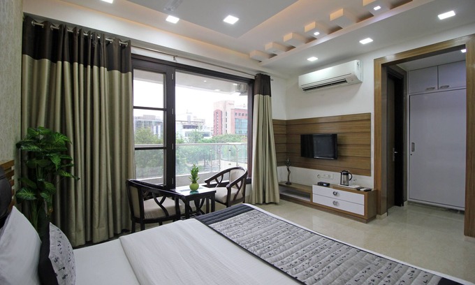 Sector 39 Hotel | Gazebo Inn And Suites