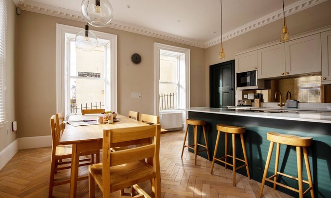 Bath City Centre House | Dream Stays Bath - Barton House
