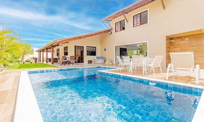 Guarajuba House | GB77 Ótima Casa 5 Quartos com Piscina e Churrasqueira - Guarajuba