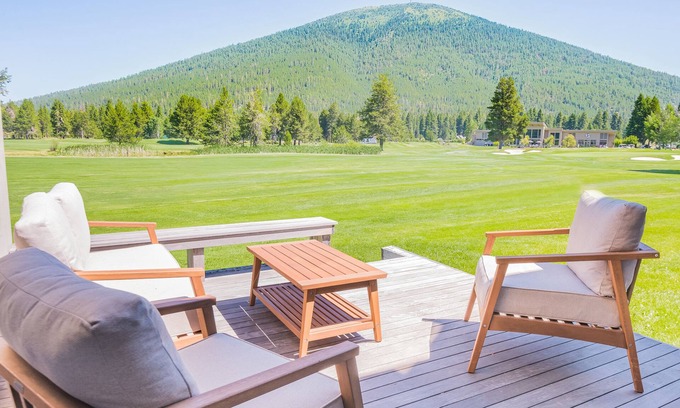 Black Butte Ranch Condo | GC094 | Condo on Big Meadow's 18th Fairway.