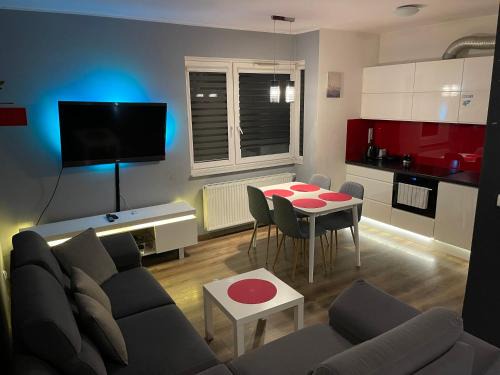 Dziaki Lesne Apartment | Gdynia Apartament 42 m z miejscem w Garażu z Windą blisko centrum i morza