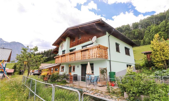 Dalaas Apartment | Gemuetliche Ferienwohnung