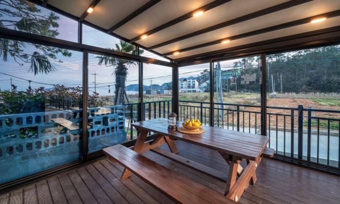 Geoje House | Geoje Island Four Season Pension