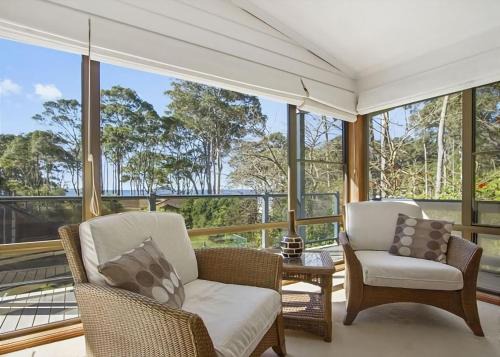 Lilli Pilli House | George Bass Drive A Well Kept Secret