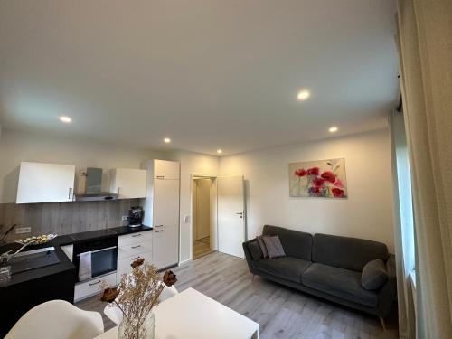 Hagenacker Apartment | Geräumiges Apartment nähe Starlight express & Stadtzentrum